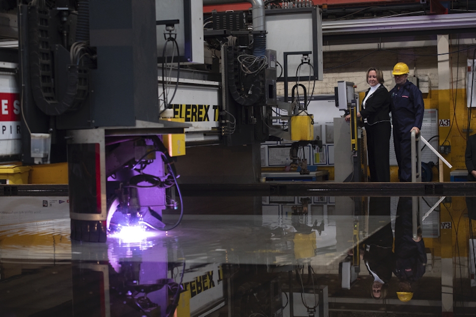 The first steel section of HMS Cardiff being cut