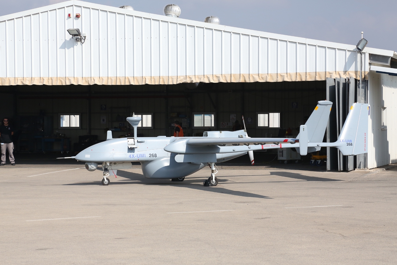 This IAI Heron carries the EL/M-2022 radar.