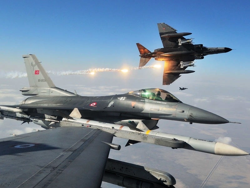 A Turkish Air Force F-16 Releases Flares