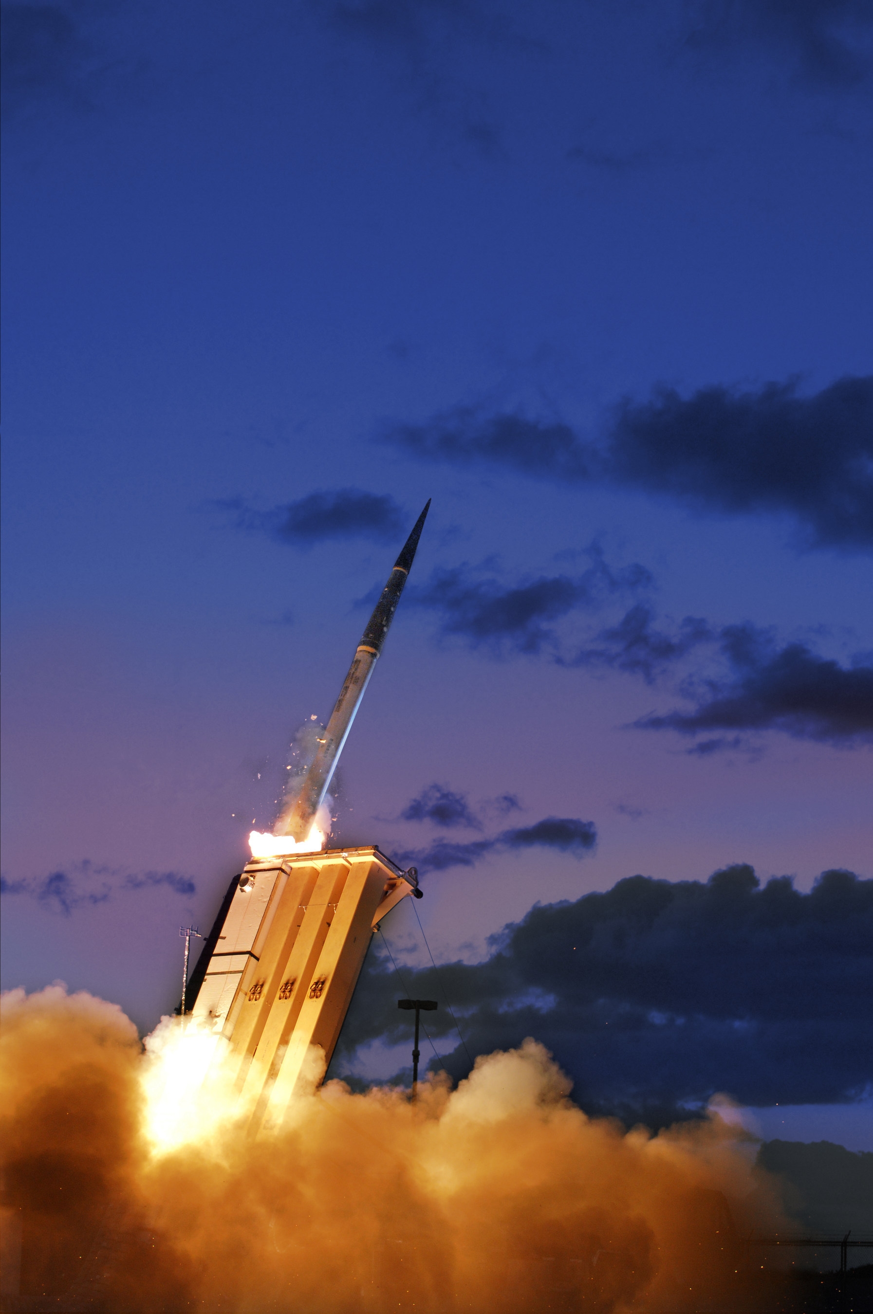 Terminal High Altitude Area Defense (THAAD)