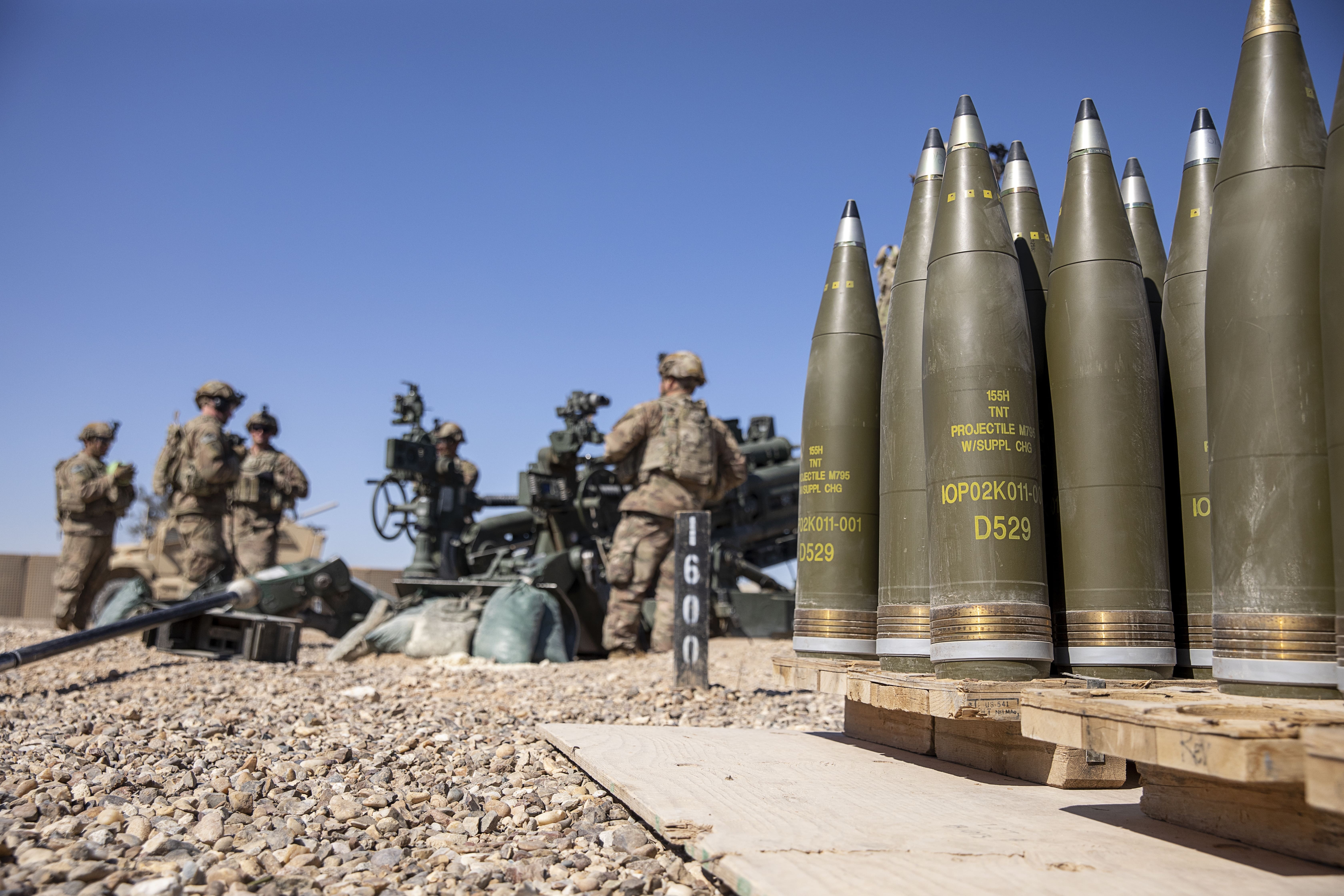 New Kansas Facility Opens to Produce 12,000 Artillery Shells Monthly