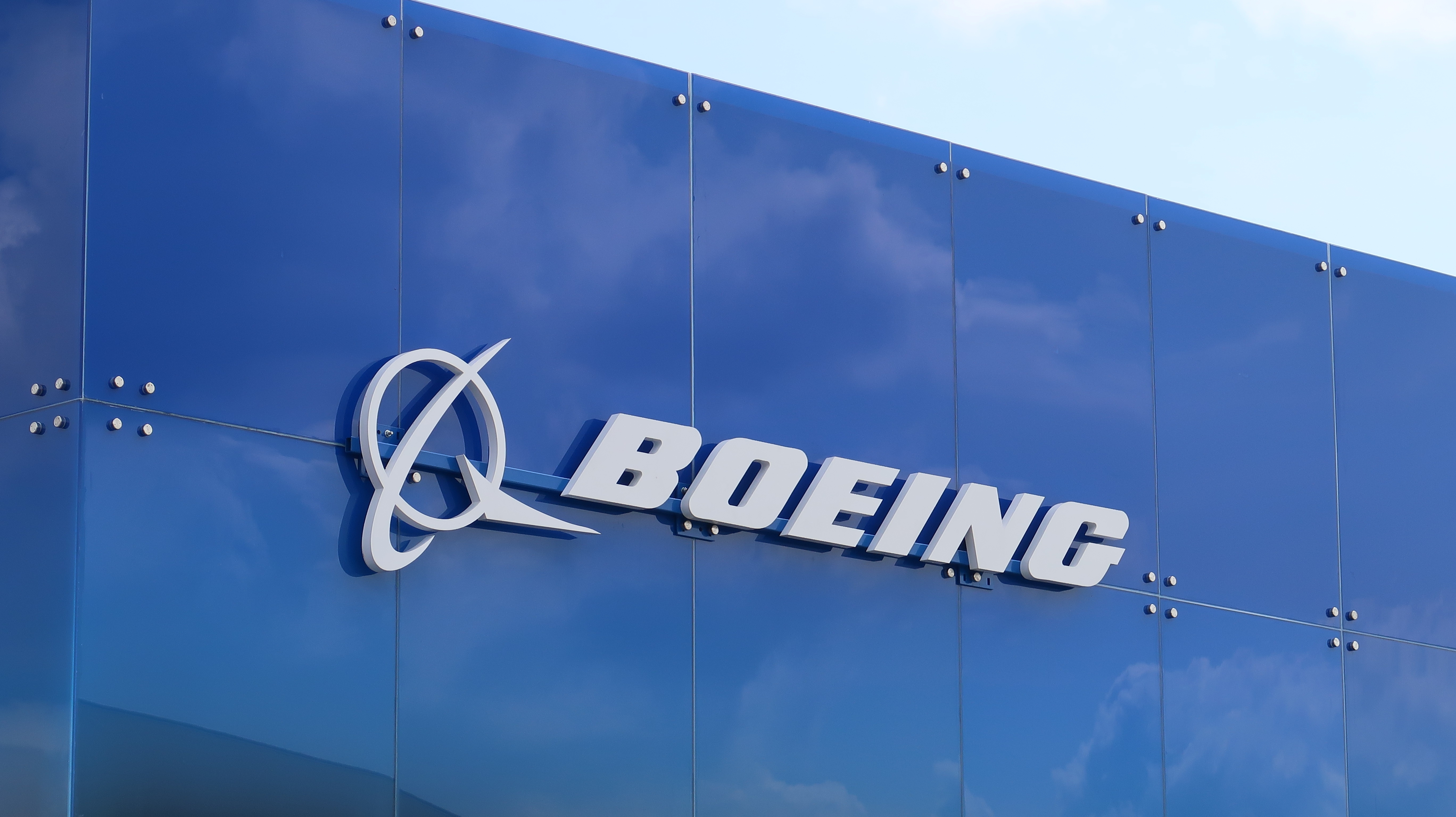 Delivery Growth and Services Stability Narrow Losses for Boeing in First Quarter