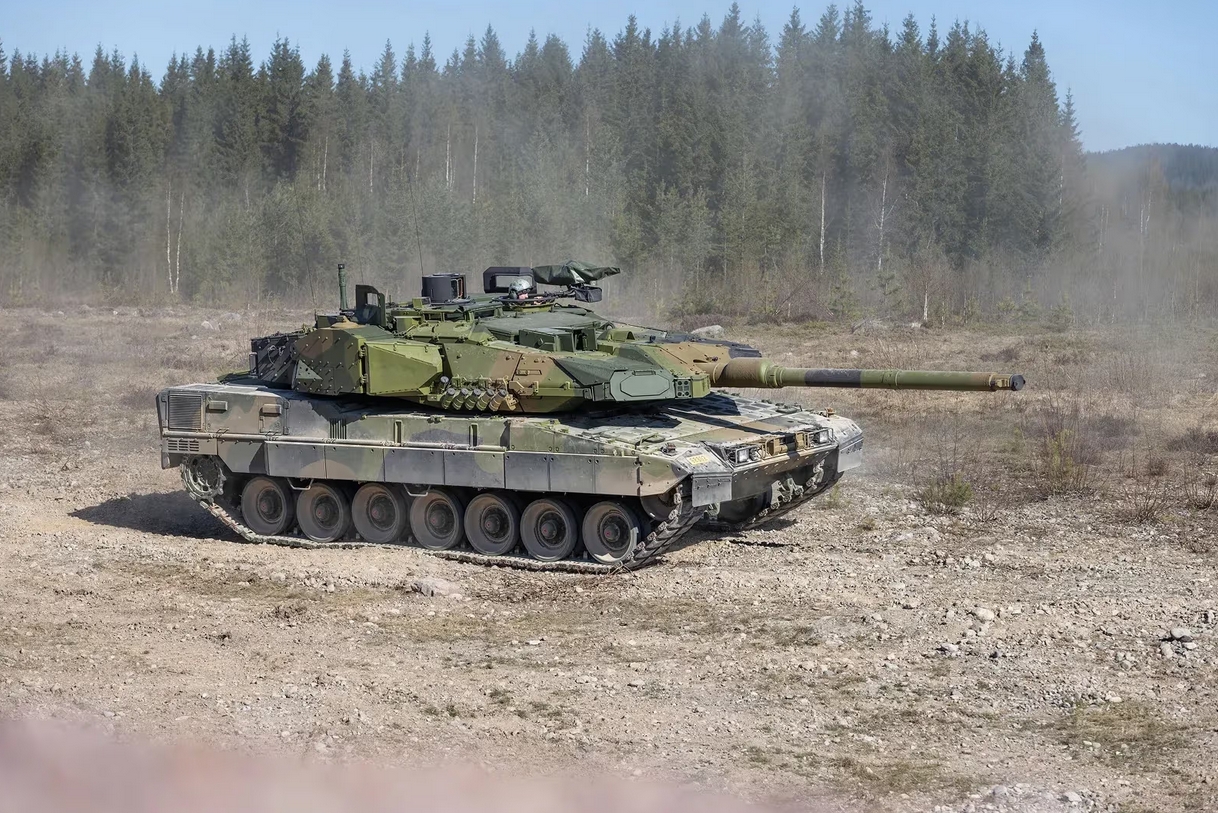 Leopard 2A8